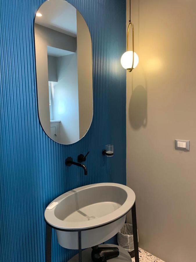 Luciani 33 Luxury Rooms Salerno Exterior foto