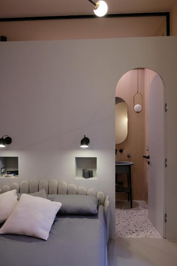 Luciani 33 Luxury Rooms Salerno Exterior foto